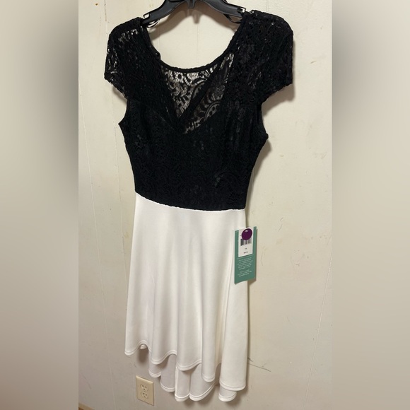 B. Smart Dresses & Skirts - B. Smart dress 7/8